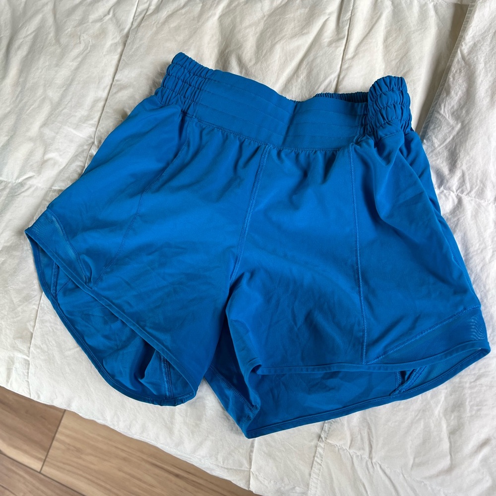 Lululemon Hotty Hot Short 4"